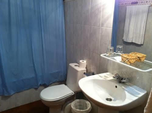Hostal Le Vintage Ávila Exteriör bild